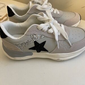 Vintage tennis shoes